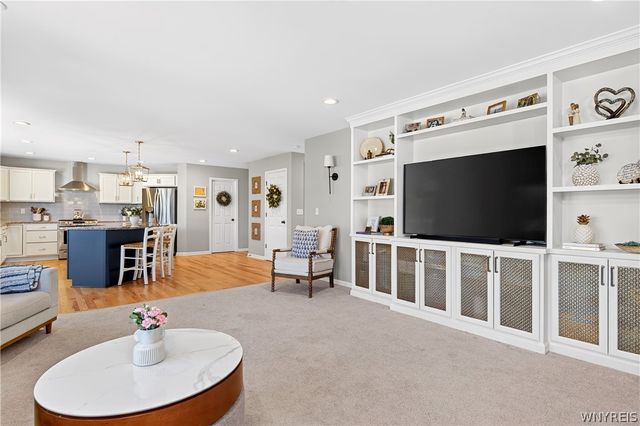 99 Cherry Laurel Lane, Amherst, NY 14228