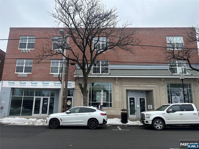 1 Center Street 2, Clifton, NJ 07011