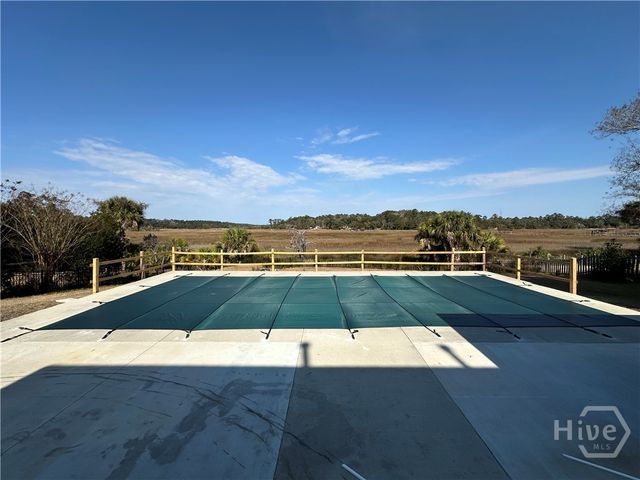 170 Sayle Lane, Richmond Hill, GA 31324