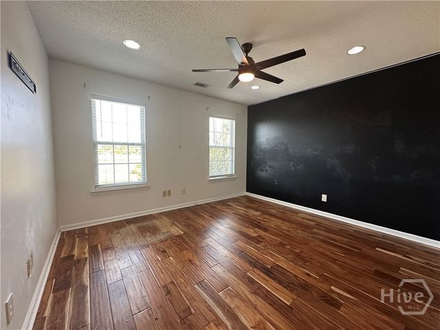 170 Sayle Lane, Richmond Hill, GA 31324