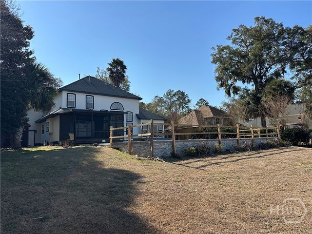 170 Sayle Lane, Richmond Hill, GA 31324