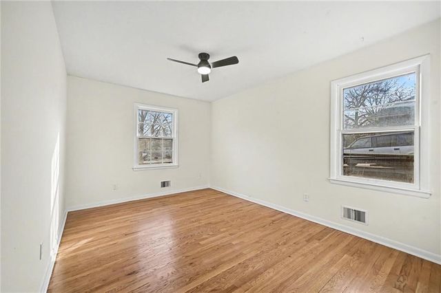 5936 Laurel Avenue, Raytown, MO 64133