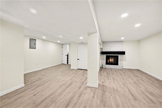 5936 Laurel Avenue, Raytown, MO 64133