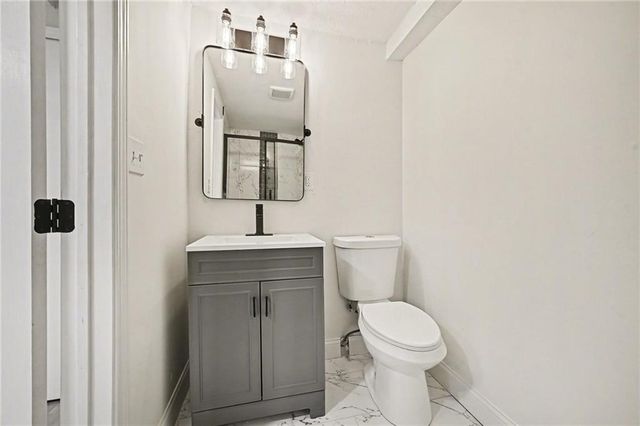 5936 Laurel Avenue, Raytown, MO 64133