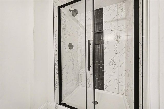 5936 Laurel Avenue, Raytown, MO 64133