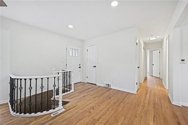 5936 Laurel Avenue, Raytown, MO 64133