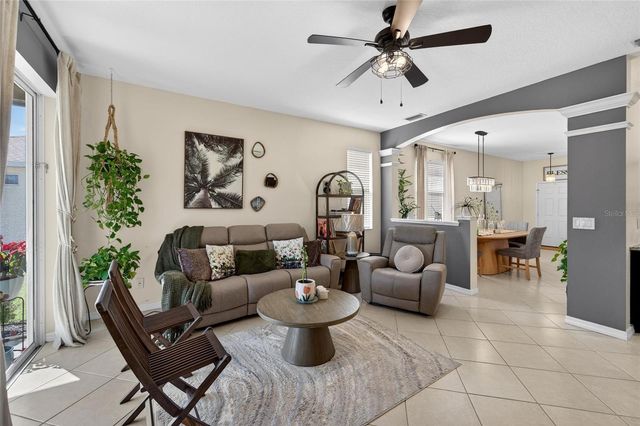 4174 70TH STREET CIRCLE E, Palmetto, FL 34221