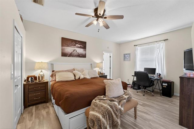 4174 70TH STREET CIRCLE E, Palmetto, FL 34221