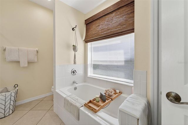 4174 70TH STREET CIRCLE E, Palmetto, FL 34221