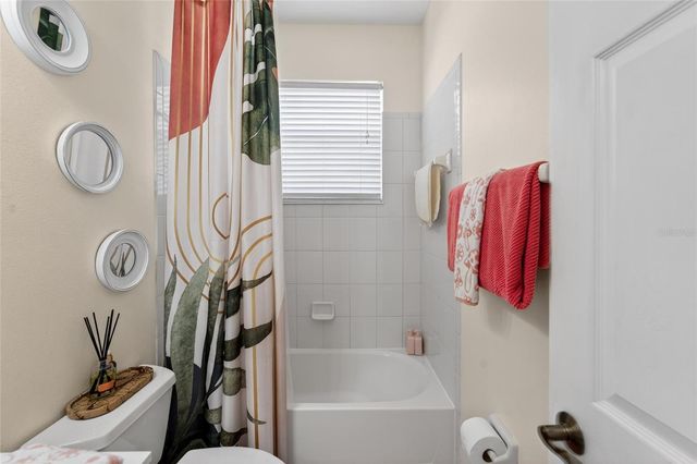 4174 70TH STREET CIRCLE E, Palmetto, FL 34221