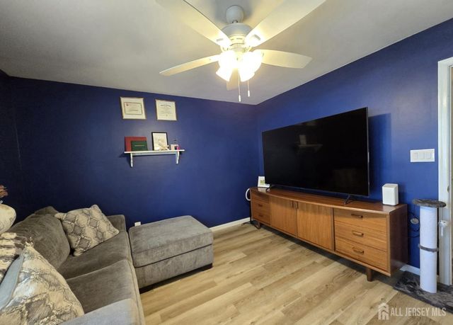 115 Willett Avenue 20C, South River, NJ 08882