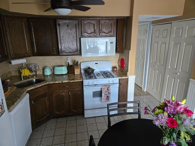 115 Willett Avenue 20C, South River, NJ 08882