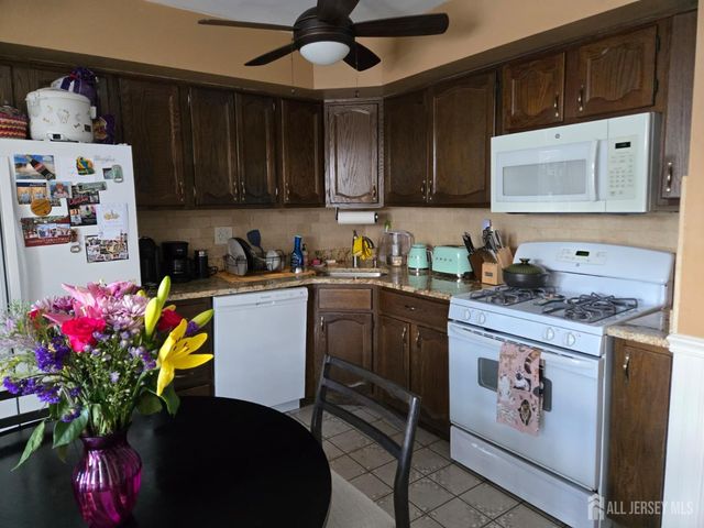 115 Willett Avenue 20C, South River, NJ 08882