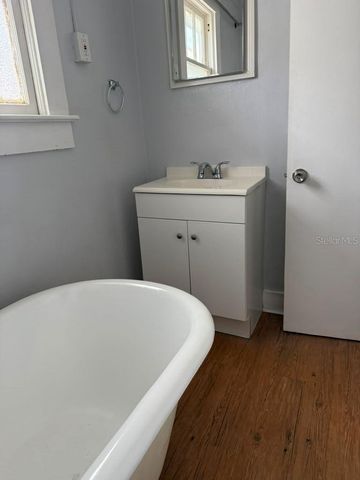 308 GROVE STREET N, St Petersburg, FL 33701