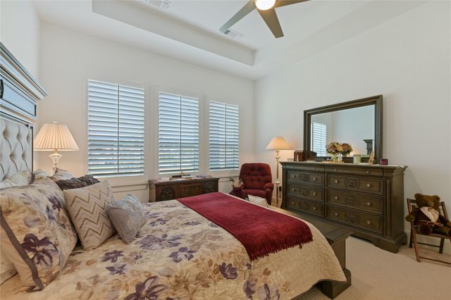 100 Arborosa PASS, Liberty Hill, TX 78642