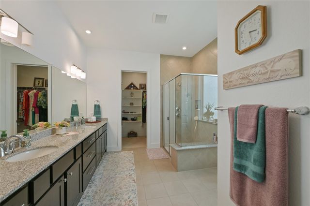 100 Arborosa PASS, Liberty Hill, TX 78642