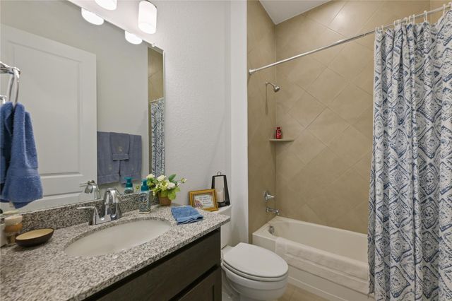 100 Arborosa PASS, Liberty Hill, TX 78642