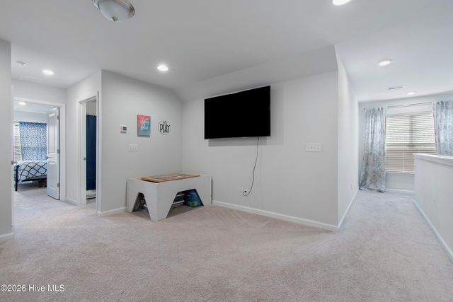 1331 Sunny Slope Circle, Calabash, NC 28467