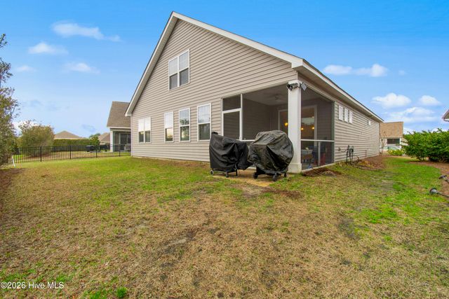 1331 Sunny Slope Circle, Calabash, NC 28467