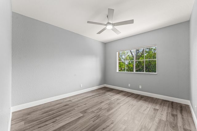 205 S Santa Catalina Circle 205, North Lauderdale, FL 33068