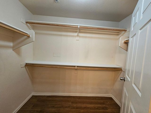 18416 N Cave Creek Road Apt 1072, Phoenix, AZ 85032