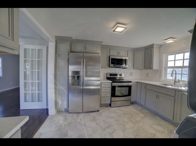 379 W North Street, Watseka, IL 60970