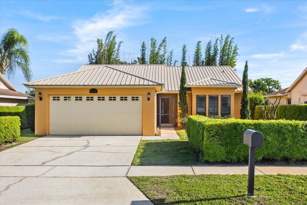 Image 2 of property listing at 5332 DORRINGTON LANE, Orlando, FL 32821