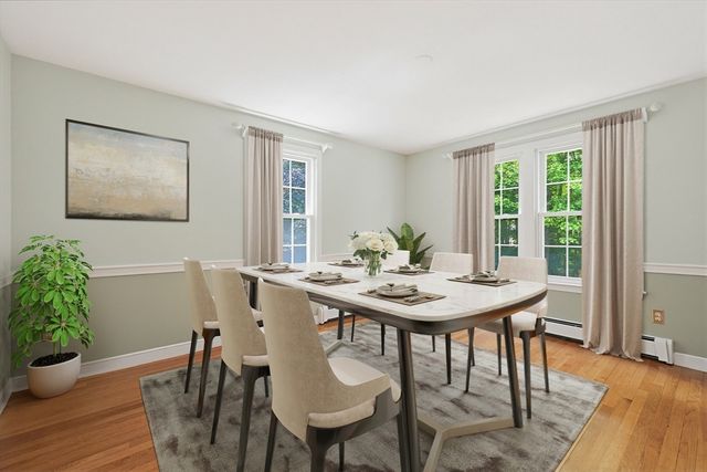 7 Cahill Park Dr, Framingham, MA 01702