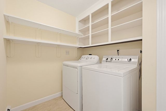 7 Cahill Park Dr, Framingham, MA 01702