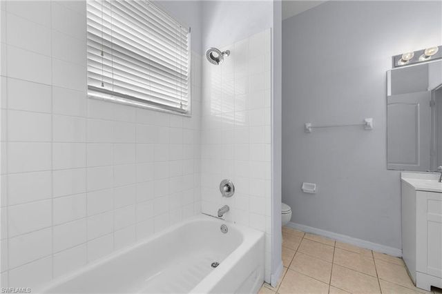 2727 Blue Cypress Lake CT, Cape Coral, FL 33909