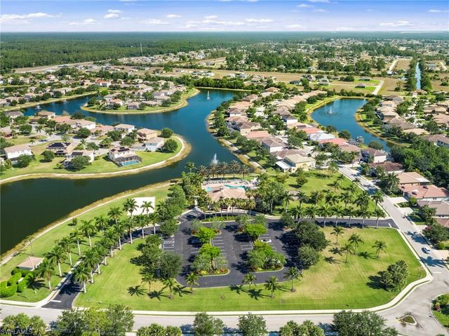2727 Blue Cypress Lake CT, Cape Coral, FL 33909