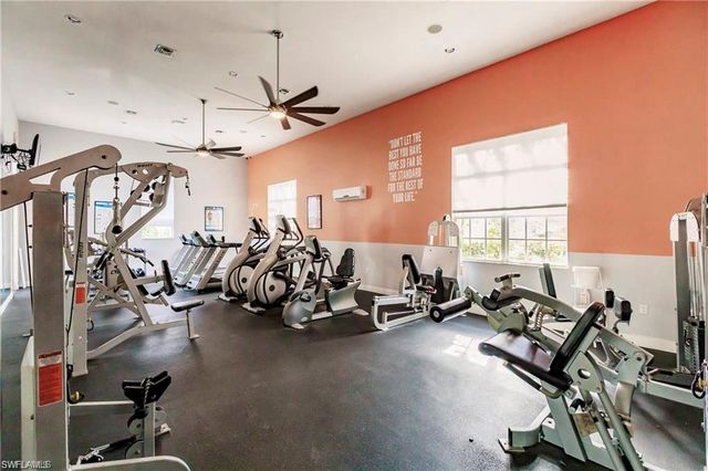 2727 Blue Cypress Lake CT, Cape Coral, FL 33909