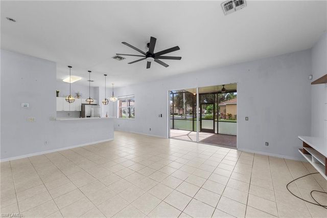 2727 Blue Cypress Lake CT, Cape Coral, FL 33909
