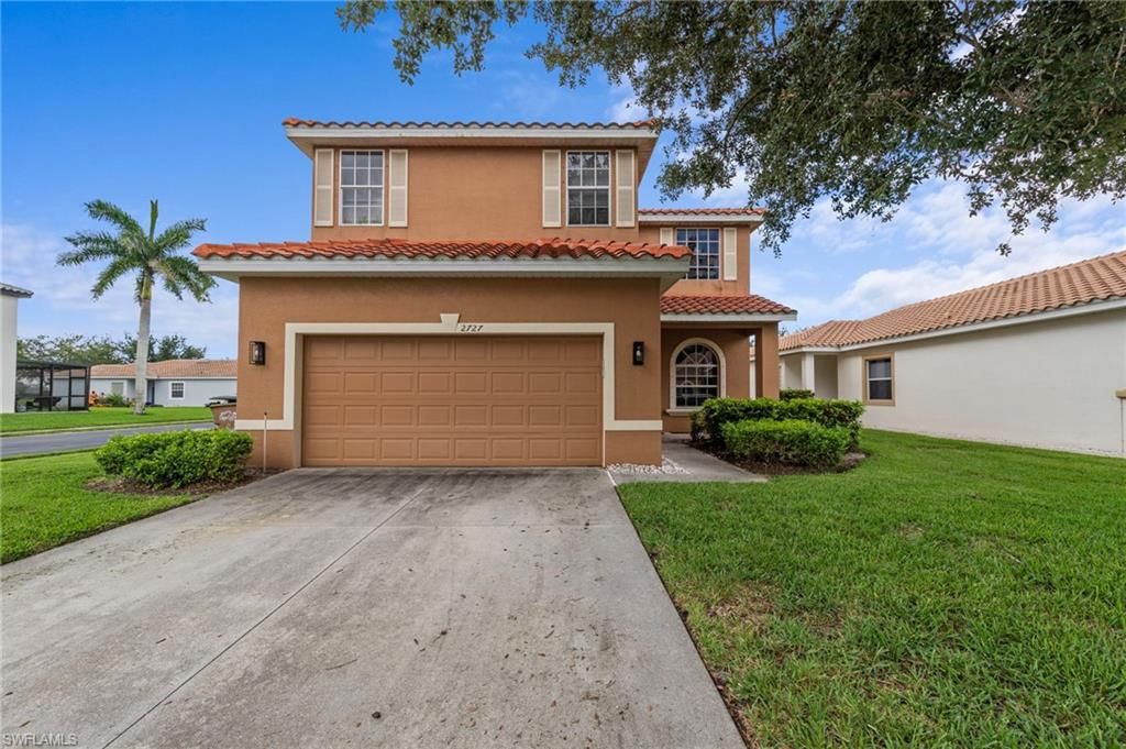 2727 Blue Cypress Lake CT, Cape Coral, FL 33909