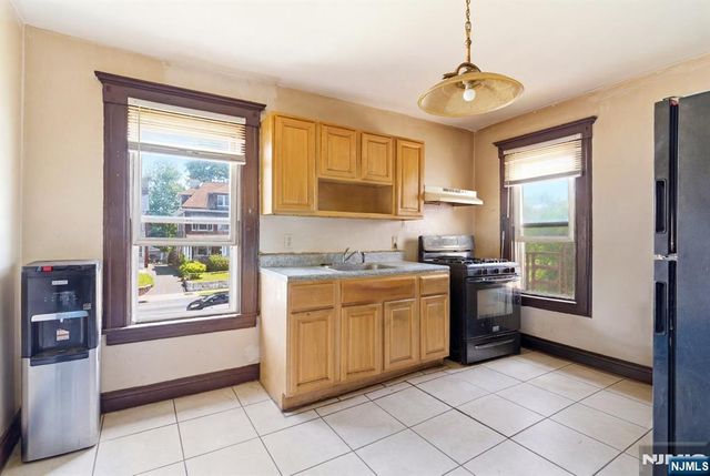 3 Winthrop Terrace, East Orange, NJ 07018