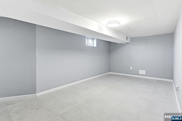 3 Winthrop Terrace, East Orange, NJ 07018