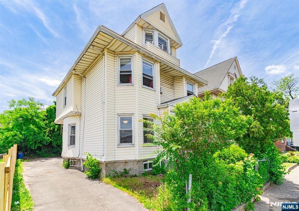 3 Winthrop Terrace, East Orange, NJ 07018