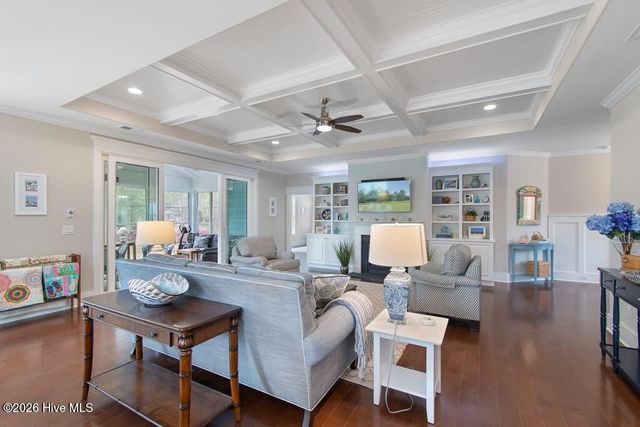 922 Oyster Pointe Drive, Sunset Beach, NC 28468