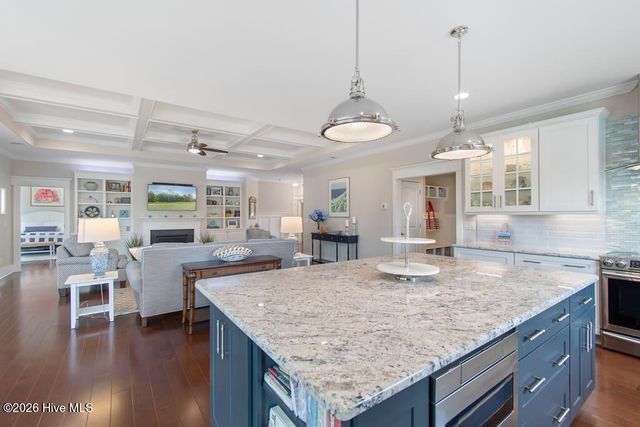 922 Oyster Pointe Drive, Sunset Beach, NC 28468