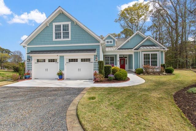 922 Oyster Pointe Drive, Sunset Beach, NC 28468