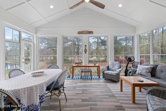 922 Oyster Pointe Drive, Sunset Beach, NC 28468