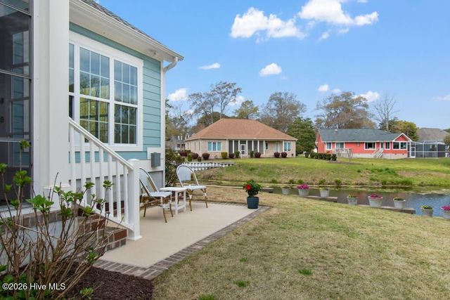 922 Oyster Pointe Drive, Sunset Beach, NC 28468