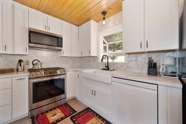 333 Pine St, Colfax, CA 95713