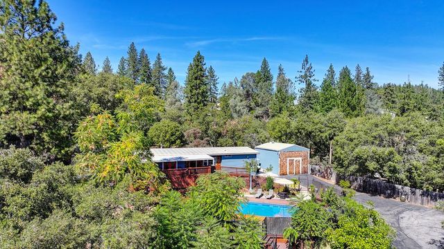 333 Pine St, Colfax, CA 95713