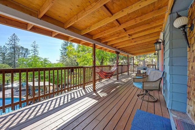 333 Pine St, Colfax, CA 95713