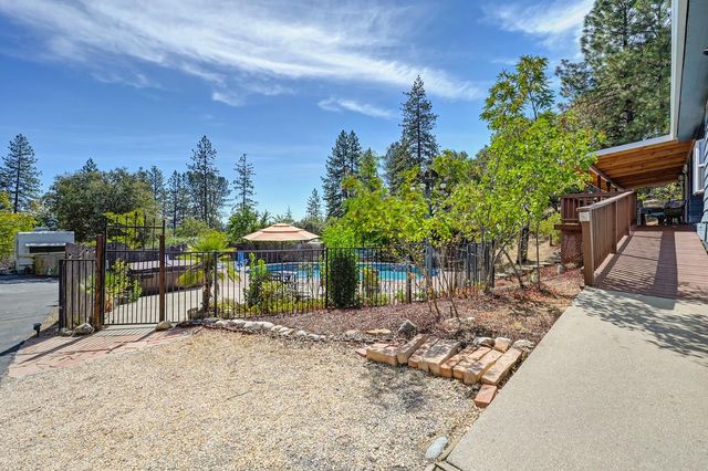 333 Pine St, Colfax, CA 95713