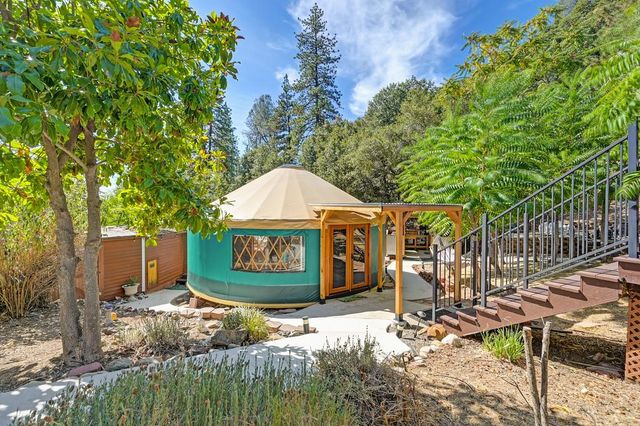 333 Pine St, Colfax, CA 95713