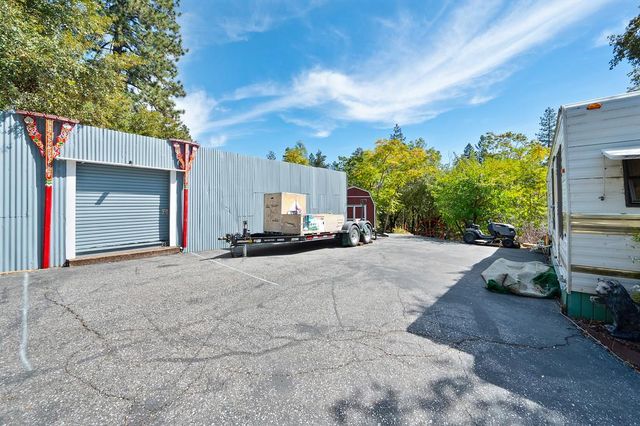 333 Pine St, Colfax, CA 95713