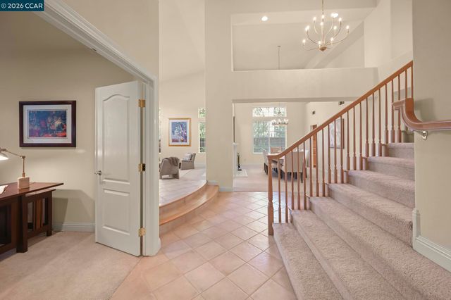 101 Victoria Pl, Danville, CA 94506