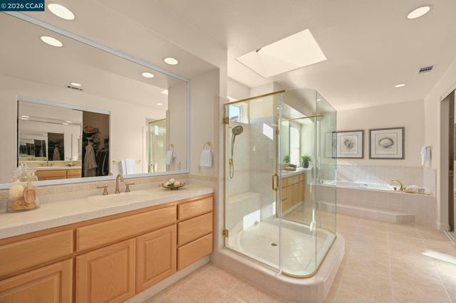 101 Victoria Pl, Danville, CA 94506